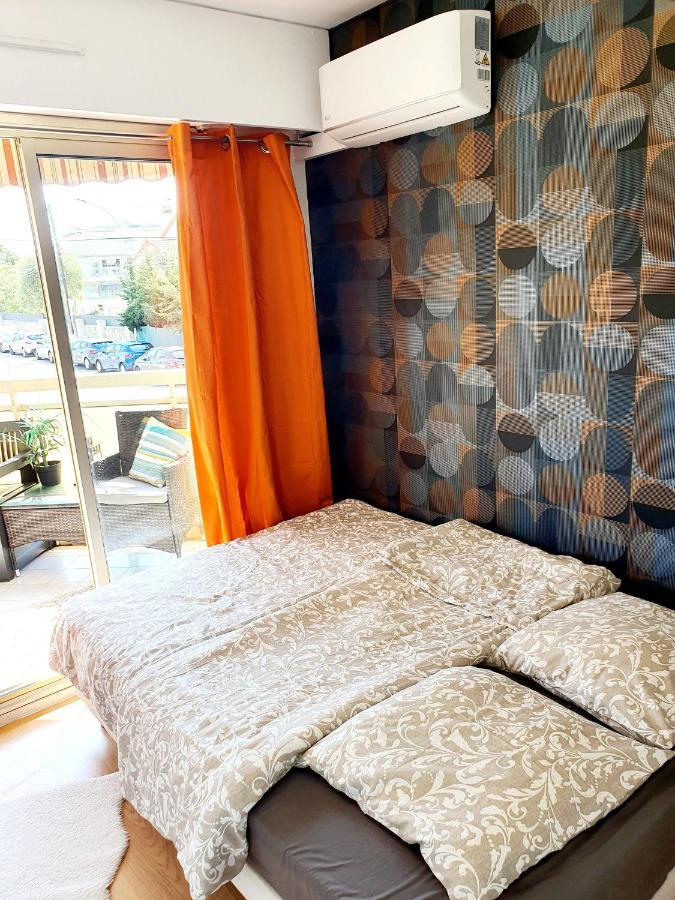 Bel Appartement A 50M De La Plage, 2 Pieces Climatisees, Parking Prive Antibes Exterior photo